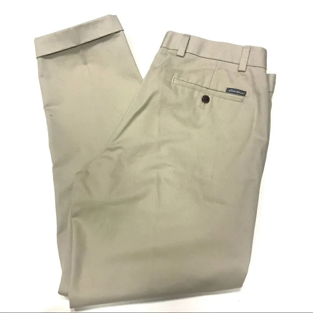 👠Eddie Bauer wrinkle free slim fit khakis.  Size 36